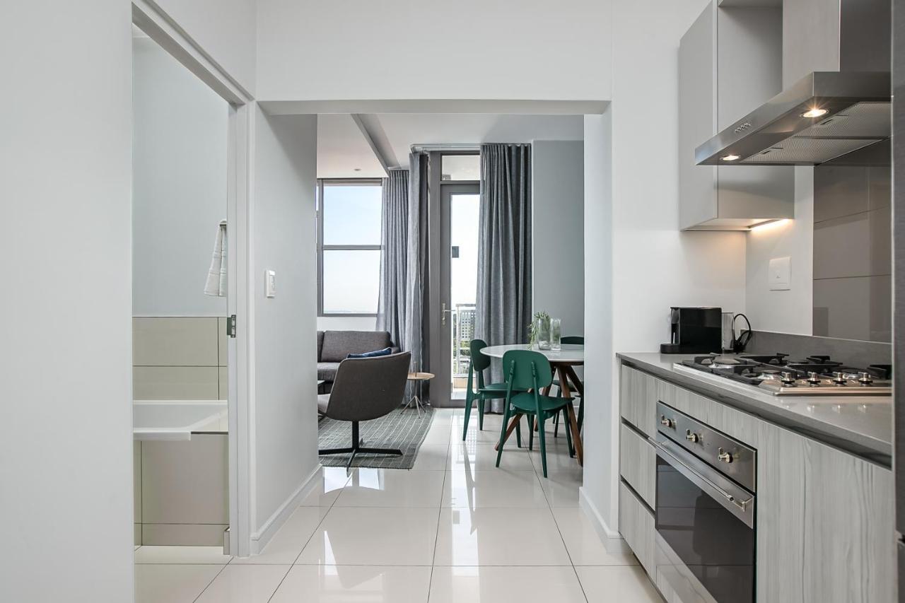 The Median Serviced Apartment Collection Johannesburg Luaran gambar