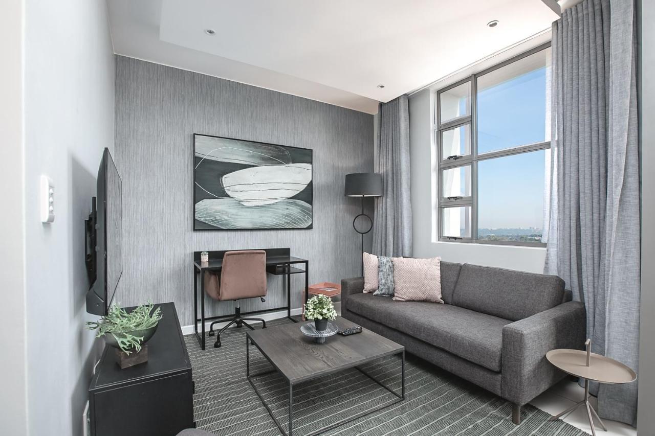 The Median Serviced Apartment Collection Johannesburg Luaran gambar